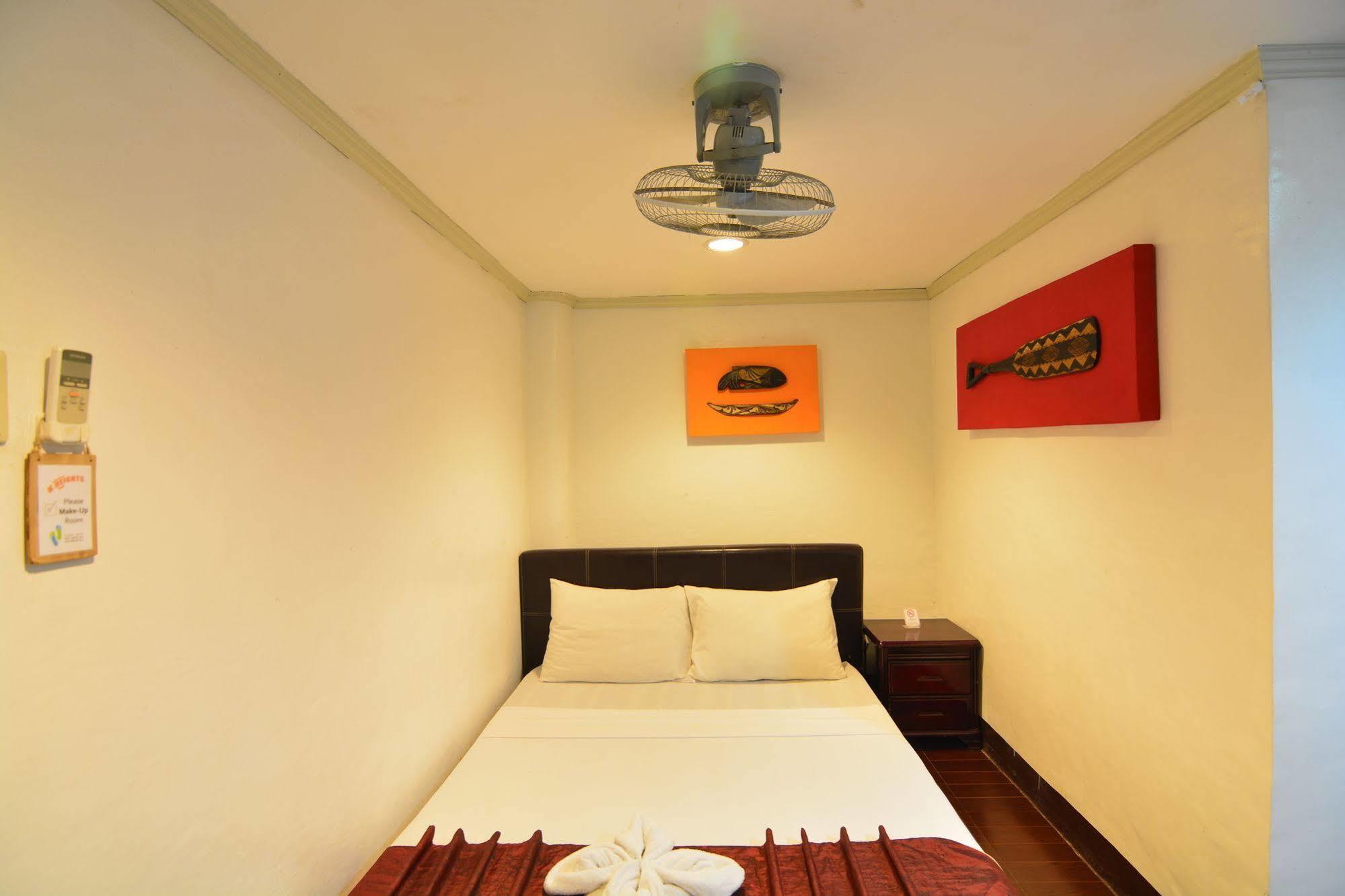 Kawayanan Heights Inn Coron Exterior foto