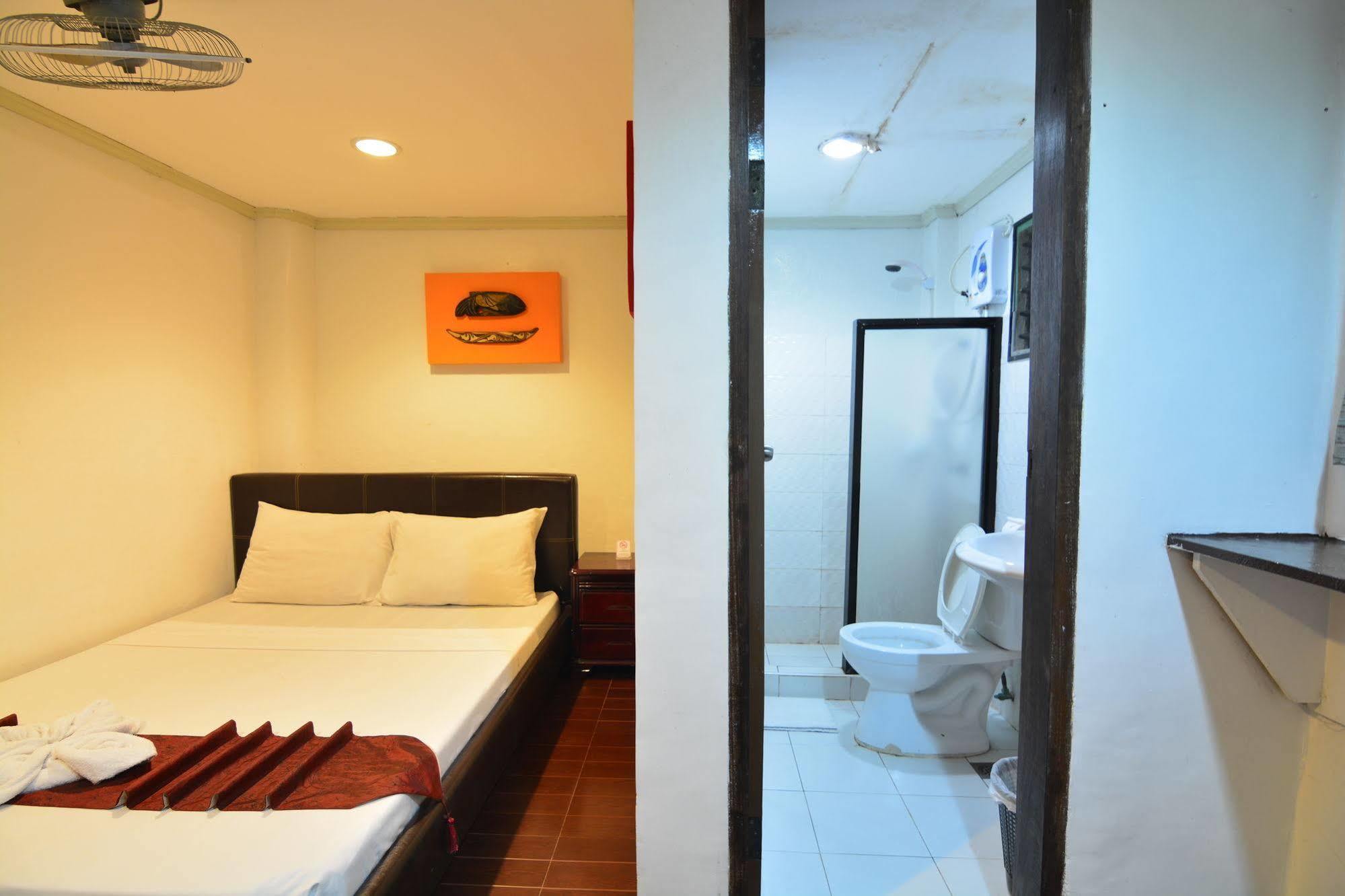 Kawayanan Heights Inn Coron Exterior foto